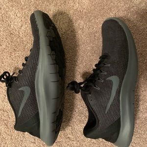 Nike Women’s Flex 2018 RN Running Shoes